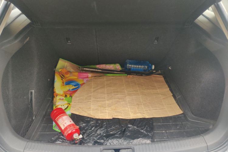 Used Volkswagen Gran Lavida 2013 1.4 TSI Automatic Comfort Model Trunk