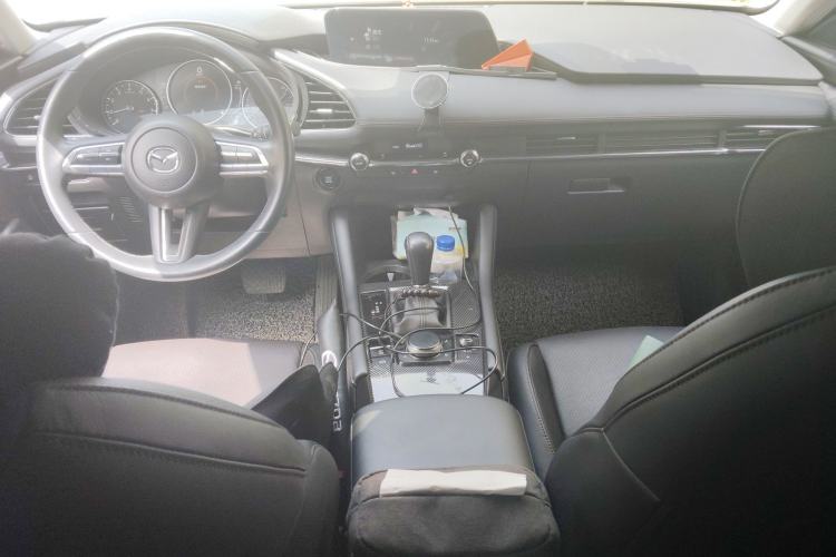 Used Mazda 3 Axela 2020 2.0L Automatic Zhiya Edition Center Console