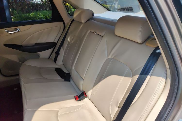 Used Chery Arrizo 7 2015 1.6L CVT ZhiShang Edition