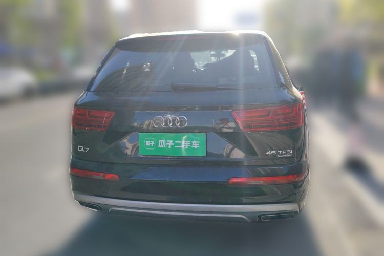 Used Audi Q7 2019 45 TFSI Comfort Model