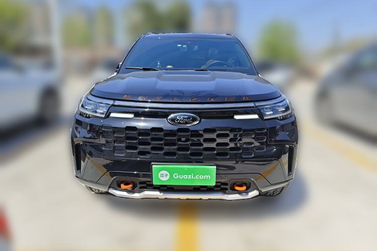 Used Ford Explorer 2024 2.3T EcoBoost Kunlun Peak Edition 7-Seater Front