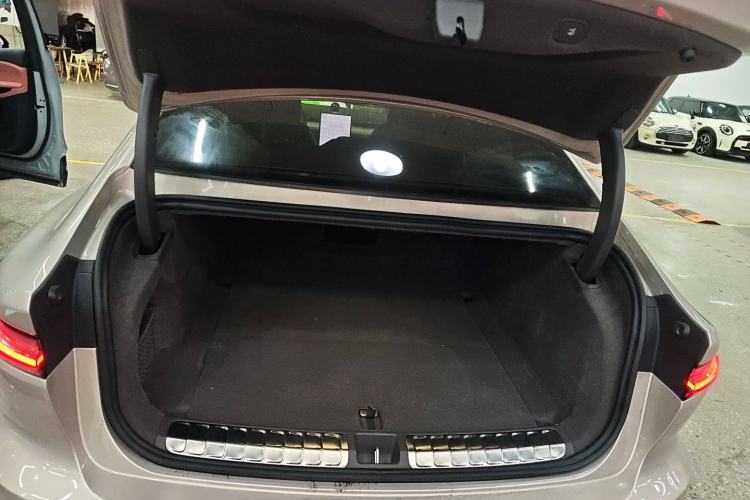 Used Nio ET7 2024 75 kWh Executive Edition
