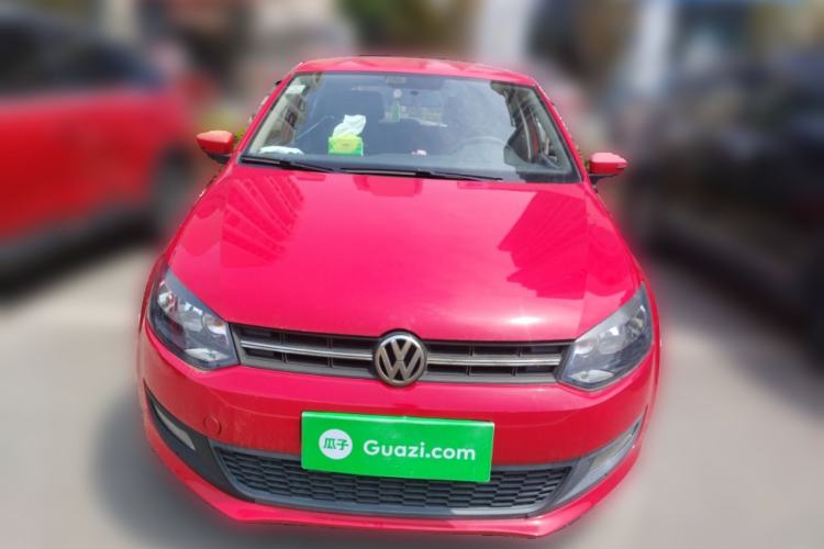 Used Volkswagen Polo 2011 1.6L Manual ZhiShang Edition Front