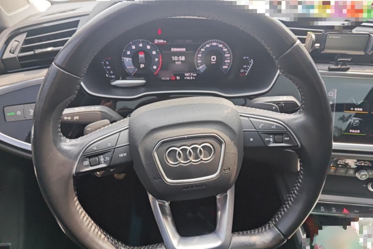 Used Audi Q3 2020 35 TFSI Fashion Dynamic Model