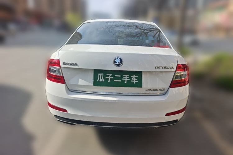 Used Skoda Octavia 2017 1.6L Manual Smart Drive Edition