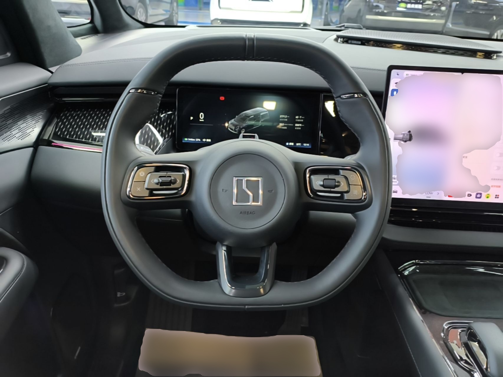 Zeekr 009 2024 Six-Seat Executive Version 4WD 108 kWh — снимка 13