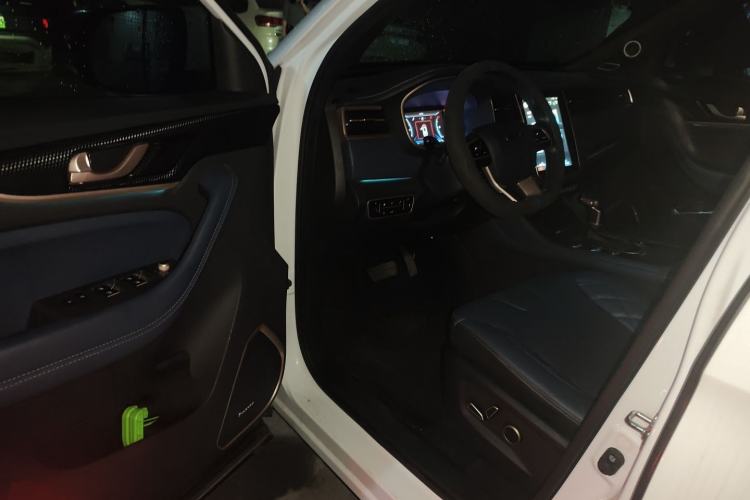 Used CHANGAN OSHAN COS1 2018 1.5T Automatic Smart 6-Seater
