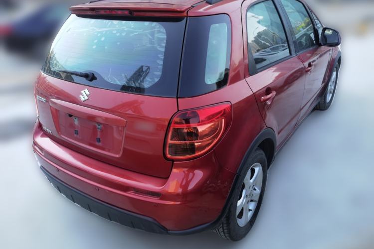 Used Suzuki SX4 2011 Hatchback 1.6L Automatic Comfort Model