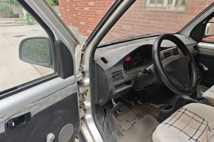 Used Wuling Rongguang 2011 1.2L Base Version Driver Seat