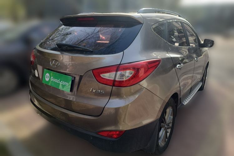 Used Hyundai ix35 2013 2.0L Automatic Two-Wheel Drive Smart GLS China IV Standard Rear Right 45 Deg