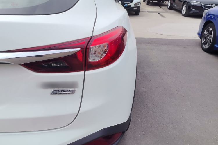 Used Mazda CX-4 2018 2.0L Automatic Two-Wheel Drive Blue Sky Premium Upgrade Version China VI Standard
