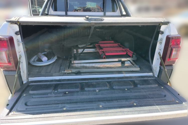 Used JMC Yuhu 7 2022 2.0T Manual Gasoline Two-Wheel Drive Comfort Version Standard Wheelbase JX4G20A6L Trunk