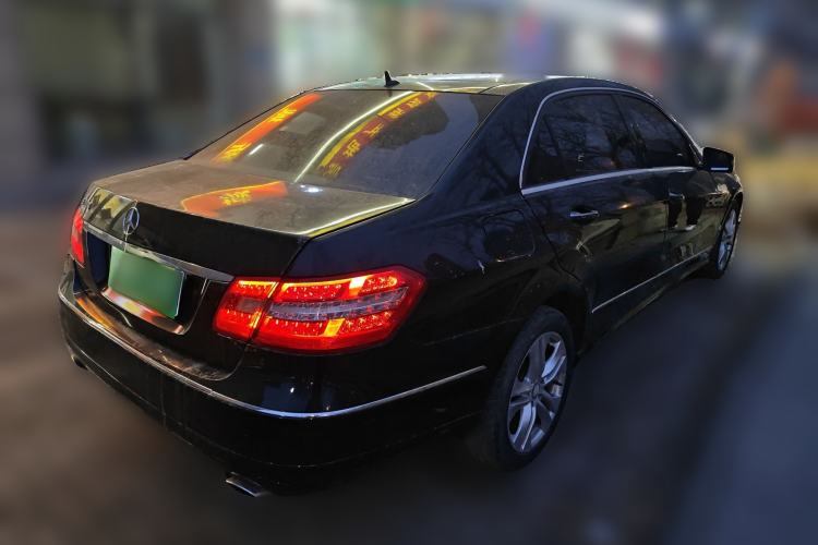 Used Mercedes-Benz E-Class 2010 E 300 L Fashion Model