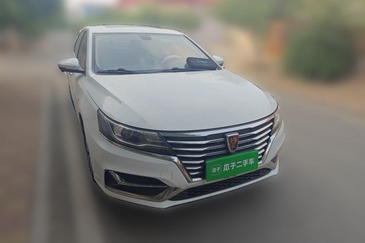 Used Roewe i6 2020 PLUS 1.6L CVT 4G Connected Glory Holographic Edition
