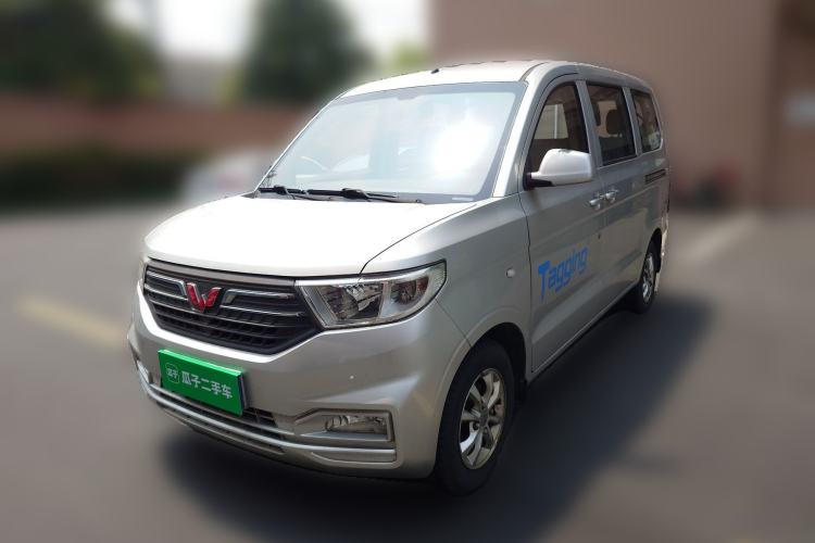 Used Wuling Hongguang V 2019 1.5L Standard Version China VI LAR