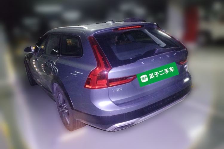 Used Volvo V90 2017 Cross Country T5 AWD Prestige Edition Rear Left 45 Deg