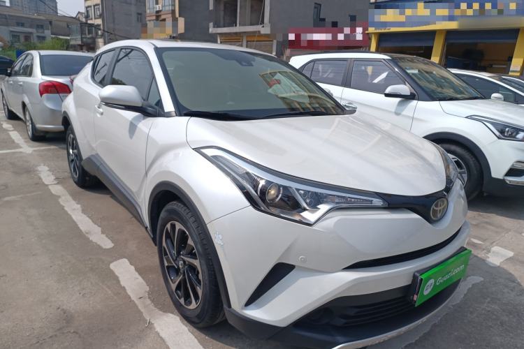 Used Toyota IZOA 2021 2.0L Yichi SPORT
