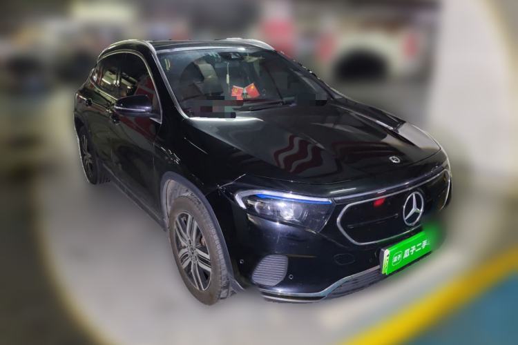 Used Mercedes-Benz EQA 2022 EQA 260 Front Right 45 Deg
