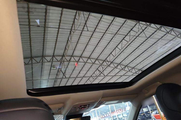 Used Toyota Highlander 2024 2.5L Smart Electric Hybrid Dual-Motor Two-Wheel Drive Luxury Version 7 Seats Headliner