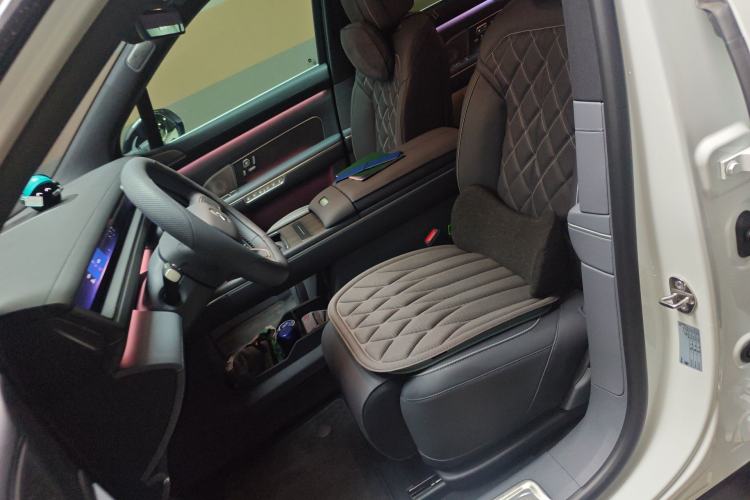 Used Nio ES8 2026 Model 6-seat Executive Luxury Edition
