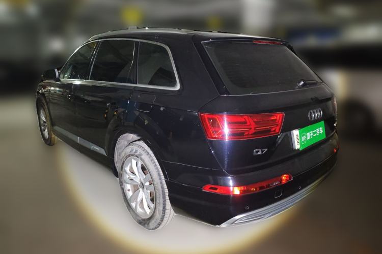 Used Audi Q7 New Energy 2019 55 e-tron
