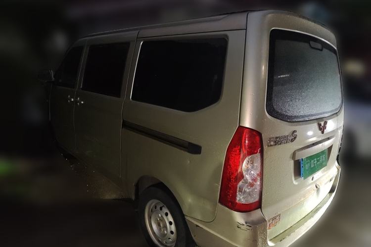 Used Wuling Rongguang 2014 1.2L S Base Model Rear Left 45 Deg