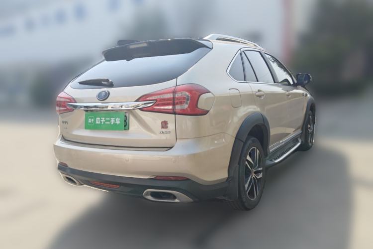 Used BYD Tang New Energy 2015 2.0T Four-Wheel-Drive Flagship Model
