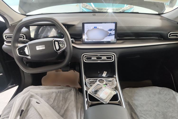 Used Geely Galaxy Stellar 6 2026 Model 60km Free-Style Edition Center Console