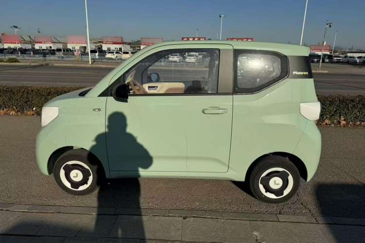 Used Wuling Hongguang MINIEV 2024 3rd Generation 215km Youth Edition