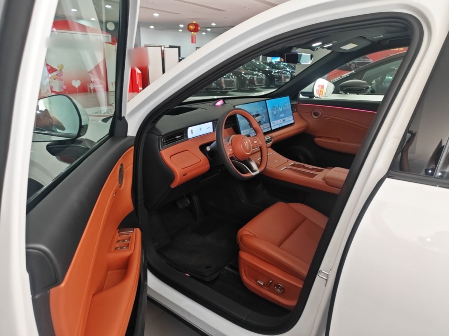 Hongqi HS6 PHEV 2026 240 Smart Hybrid Version — снимка 18