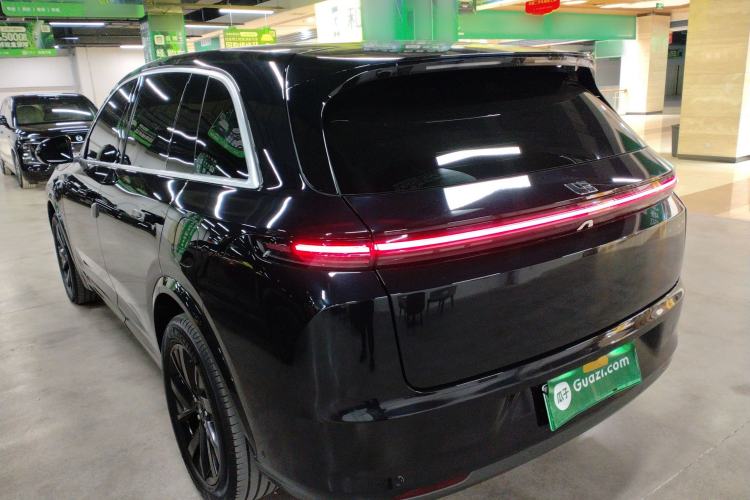 Used Li Auto L7 2023 Air model
