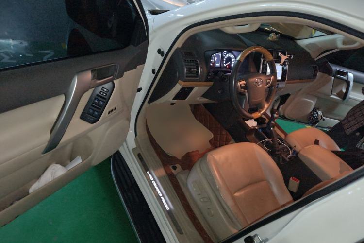 Used Toyota Prado 2018 3.5L Automatic VX with Rear-Mounted Spare Tire
