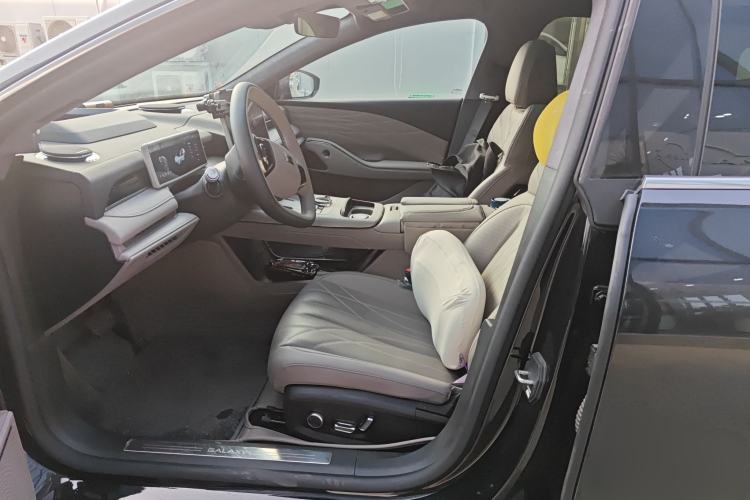 Used Geely Galaxy Galaxy 8 2025 130km EM-i Flagship Edition