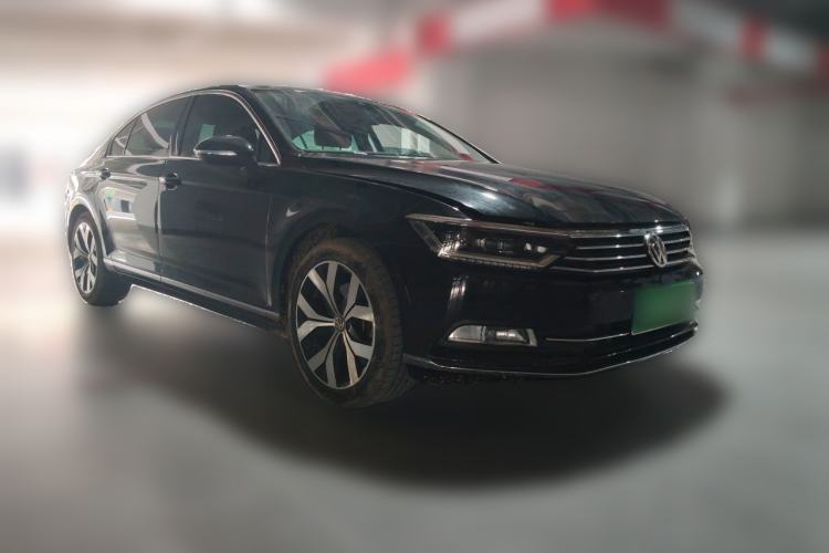 Used Volkswagen Magotan 2018 330TSI DSG Luxury Model
