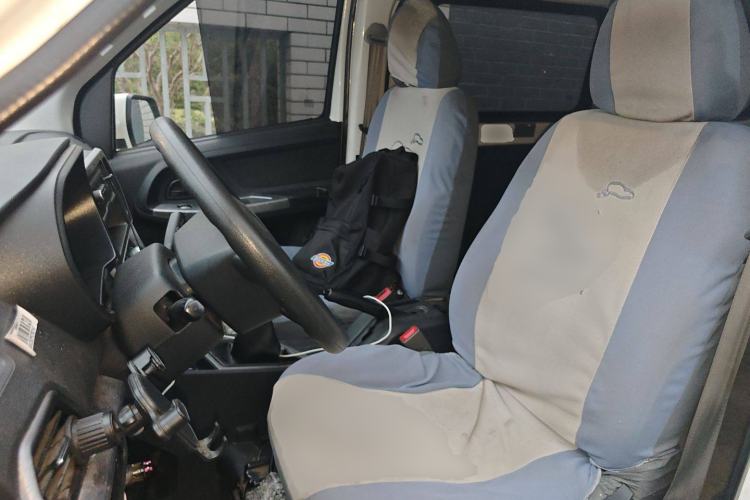 Used CHANGAN KAICHENG Ruixing M60 2023 1.5L GDI Comfort-Class Passenger Vehicle 6/7 Seats