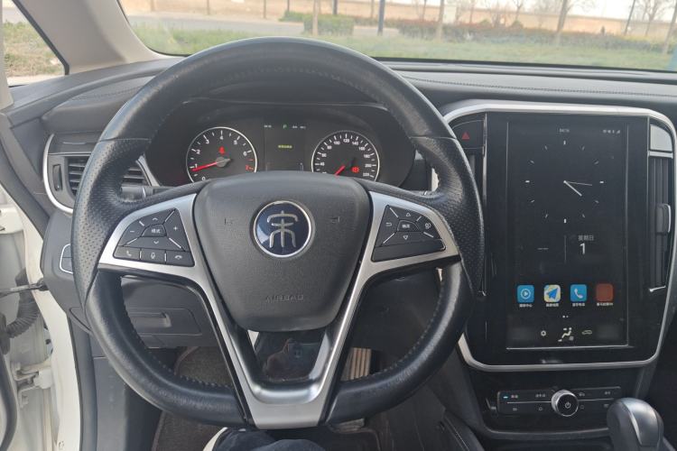 Used BYD Song MAX 2018 1.5T Automatic Smart Connect Luxury 6-Seater
