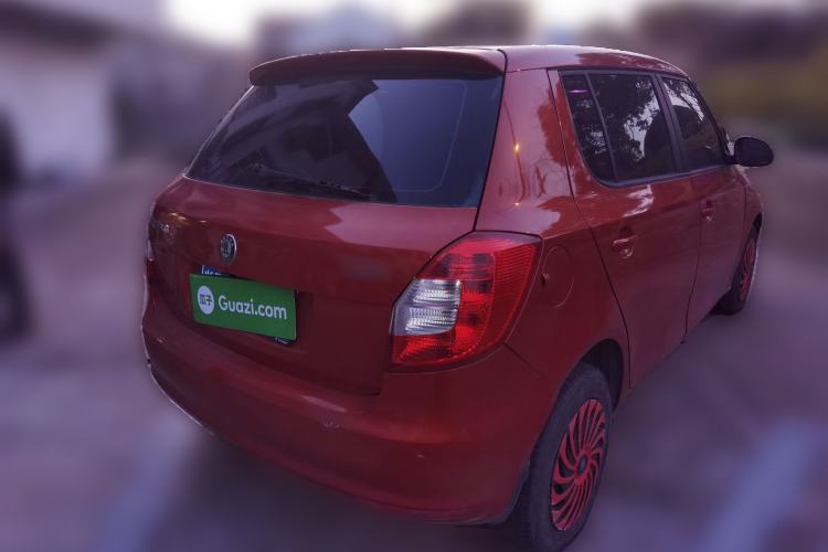 Used Skoda Fabia 2012 1.4L Automatic Crystal Edition
