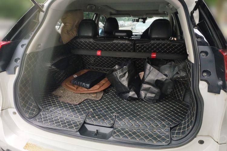 Used Nissan X-Trail 2019 2.0L CVT Comfort Edition 2WD Trunk