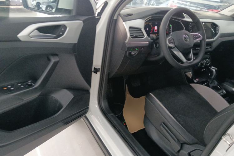 Used Volkswagen Tacqua 2023 200TSI DSG Joy-Connect Edition
