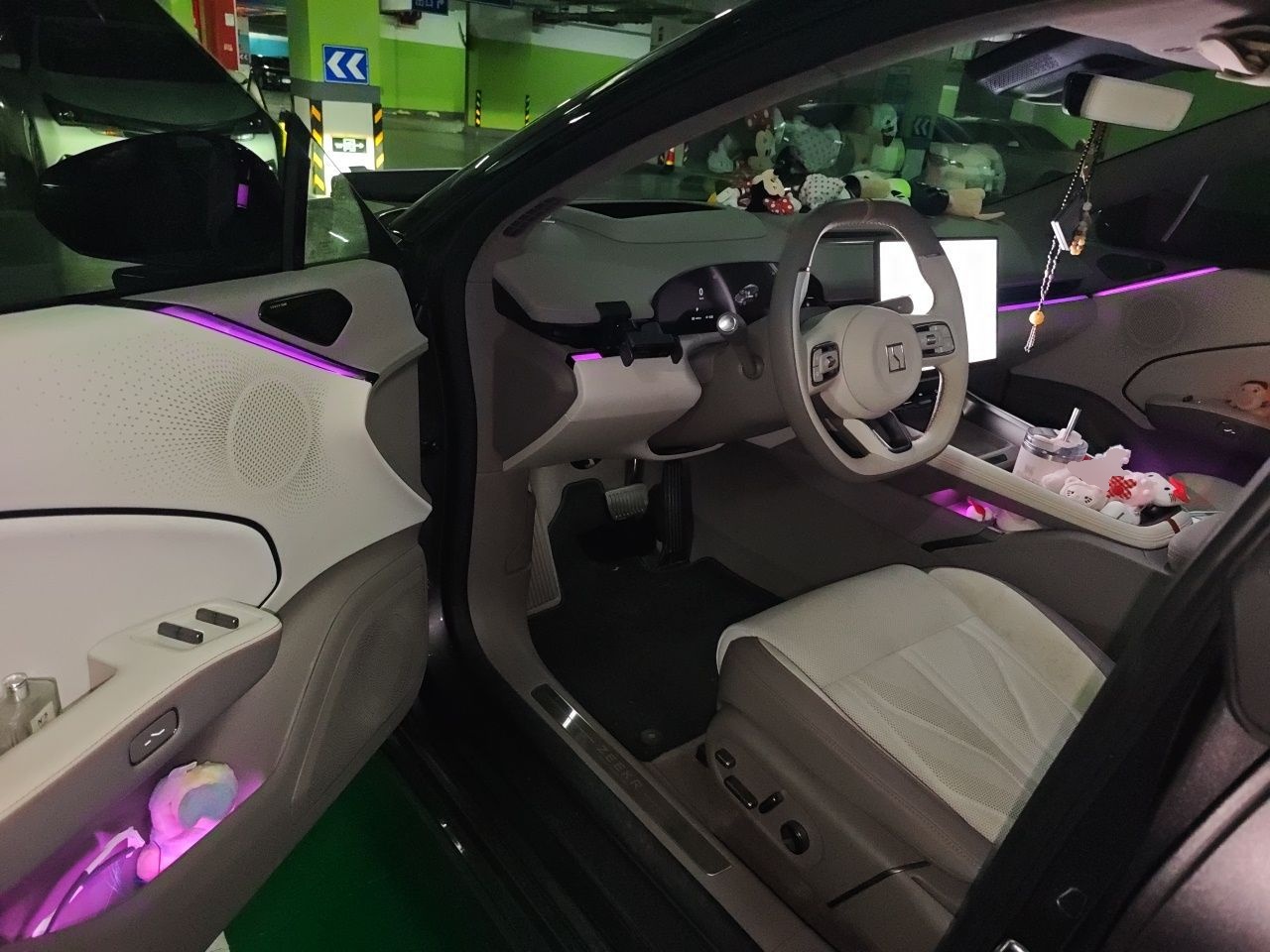 Zeekr 007GT 2025 Rear-Drive Intelligent Driving Version 75 kWh — снимка 16