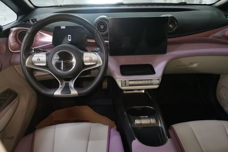 Used BYD Dolphin 2023 420 km Fashion Edition
