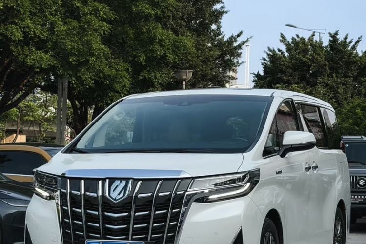 Used Toyota Alphard 2019 Dual-Engine 2.5L Prestige Edition
