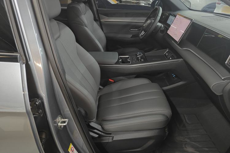 Used BYD Song Pro New Energy 2025 2nd Generation Intelligent Driving Version DM-i 75KM Leading Edition
