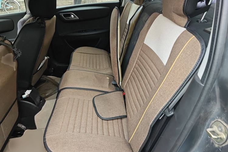 Used Citroen C-Quatre 2010 Sedan 1.6L Manual Shangle Version
