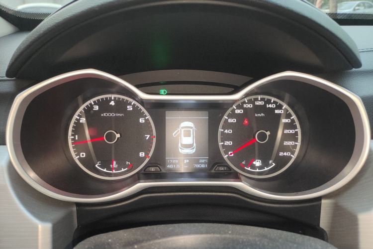 Used Geely Auto Emgrand X7 Sport 2016 1.8TD Automatic ZhiShang Model
