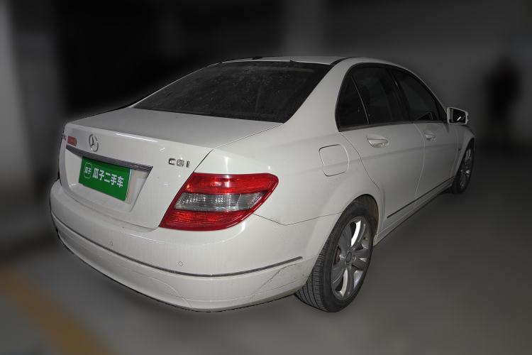 Used Mercedes-Benz C-Class 2010 C 200 CGI Fashion Model
