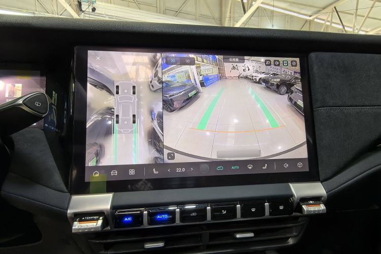 Used Deepal G318 2024 Four-Wheel-Drive Air Suspension Model