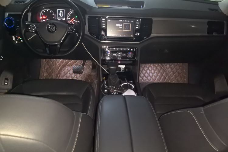 Used Volkswagen Teramont 2017 380TSI Four-Wheel Drive Luxury Edition Center Console