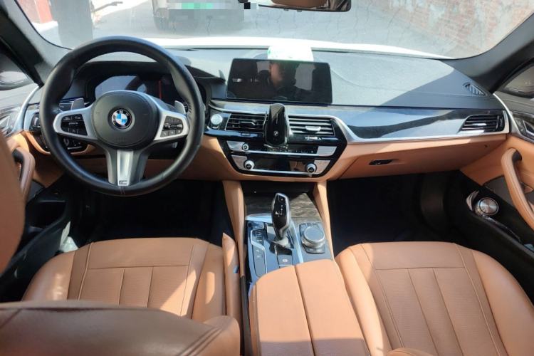 Used BMW 5 Series 2020 530Li Luxury Edition M Sport Package

