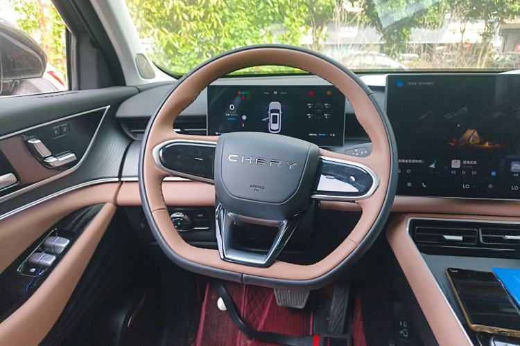 Used Chery Tiggo 8 L 2024 2.0T Two-Wheel Drive Luxury Edition 5 Seats